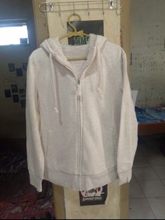 (Kategori: ) berada di . Dikirim oleh thriftinka (ID iklan 1469203653, Gambar 1). Deskripsi: .