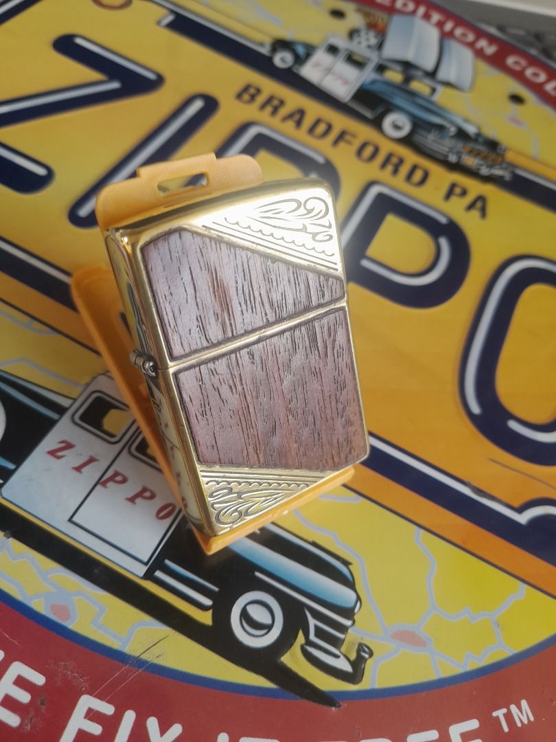 Zippo Wood Inlay Brass Lighter (Category: Vintage Collectibles) located in San Pedro. Submitted by taberna_carpe_diem (Listing ID 1469276409, Image 1). Description: Zippo in High polished brass finish w/ 2GW-Wood Inlay Western Design. W/ case date Mar 2008, insert date Feb 2009. No box, shipping c/o buyer..