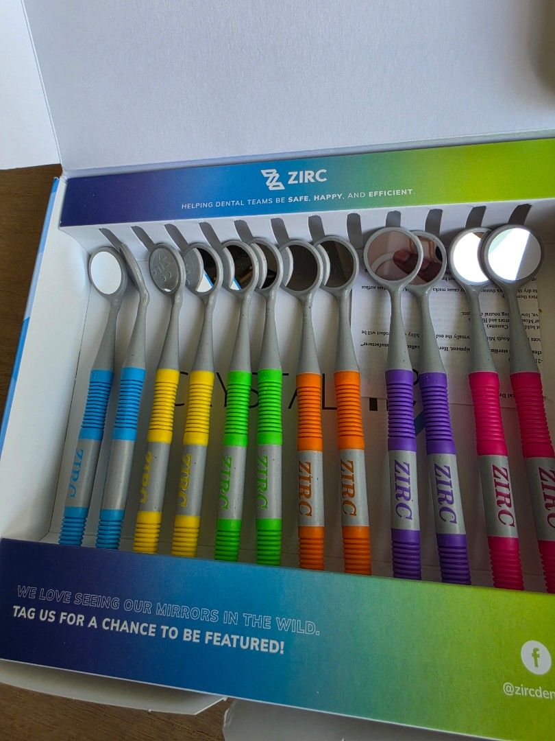 ZIRC MOUTH MIRROR (Category: Everything Else Others) located in Manila. Submitted by nasser320 (Listing ID 1469197590, Image 3). Description: FS: ZIRC MOUTH MIRROR Brand new 800 pesos each 📍 sta mesa Open for meet up .