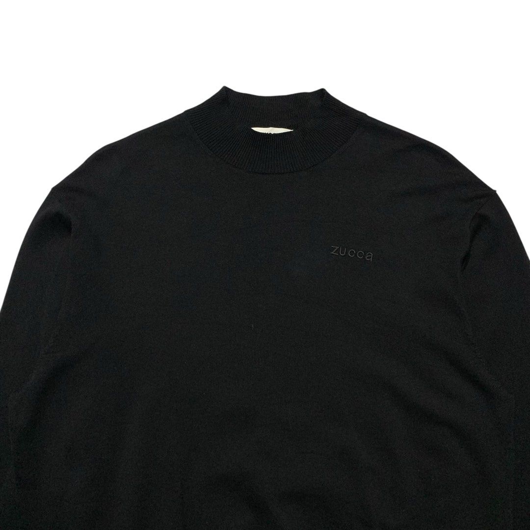 Zucca Japan Sweater (Category: Coats, Jackets and Outerwear) located in Baguio. Submitted by thesecretshop_ph (Listing ID 1469240275, Image 3). Description: Size: Medium Lenght: 26” Width: 22” Issue: -.