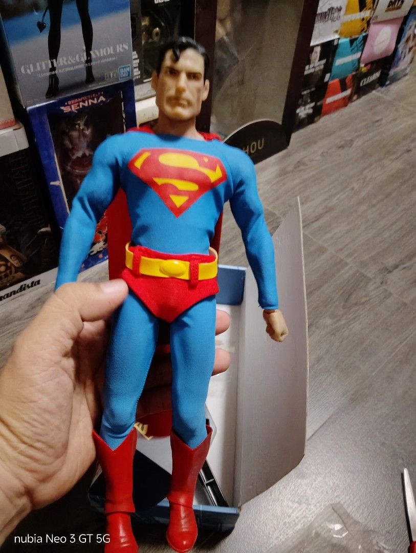 1/6 scale superman (Category: Action & Battle Toys) located in Mabalacat. Submitted by babyjamil1919 (Listing ID 1469443910, Image 1). Description: Team prototyping tatak nya tela and damit articulated and mabigat sya.