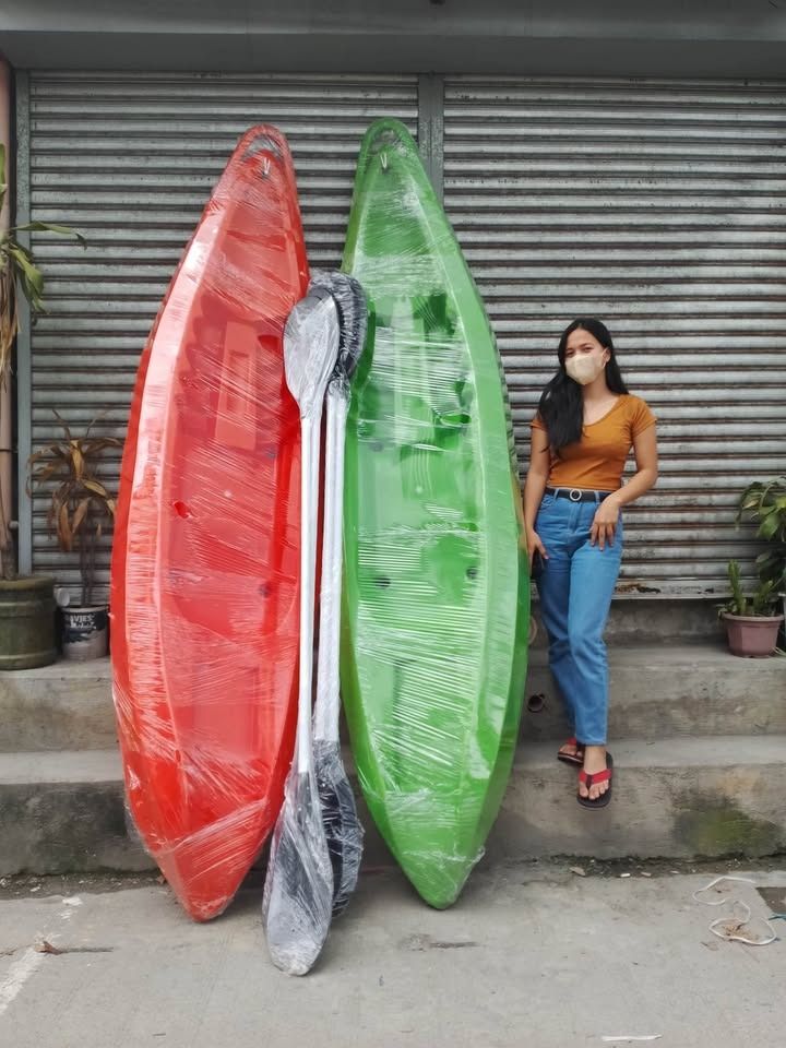 1SEATER KAYAK BOAT (Category: Water Sports) located in Caloocan City. Submitted by calmhawk_a2cd7a (Listing ID 1469460146, Image 1). Description: 1 SEATER KAYAK BOAT • BLADE 1 SEATER KAYAK BOAT • WITH 1 PADDLE & 1 LIFE VEST TYPE: Sit-On Single Seat (Max. Speed = 2 knots) APPLICATION: Rivers, Lakes, Light Ocean Swells MATERIALS: 100% Virgin Linear Density Polyethylene with UV Stabilizers DIMENSIONS: L x W (9’ x 28”) WEIGHT: 51 lbs. CAPACITY: 250 –