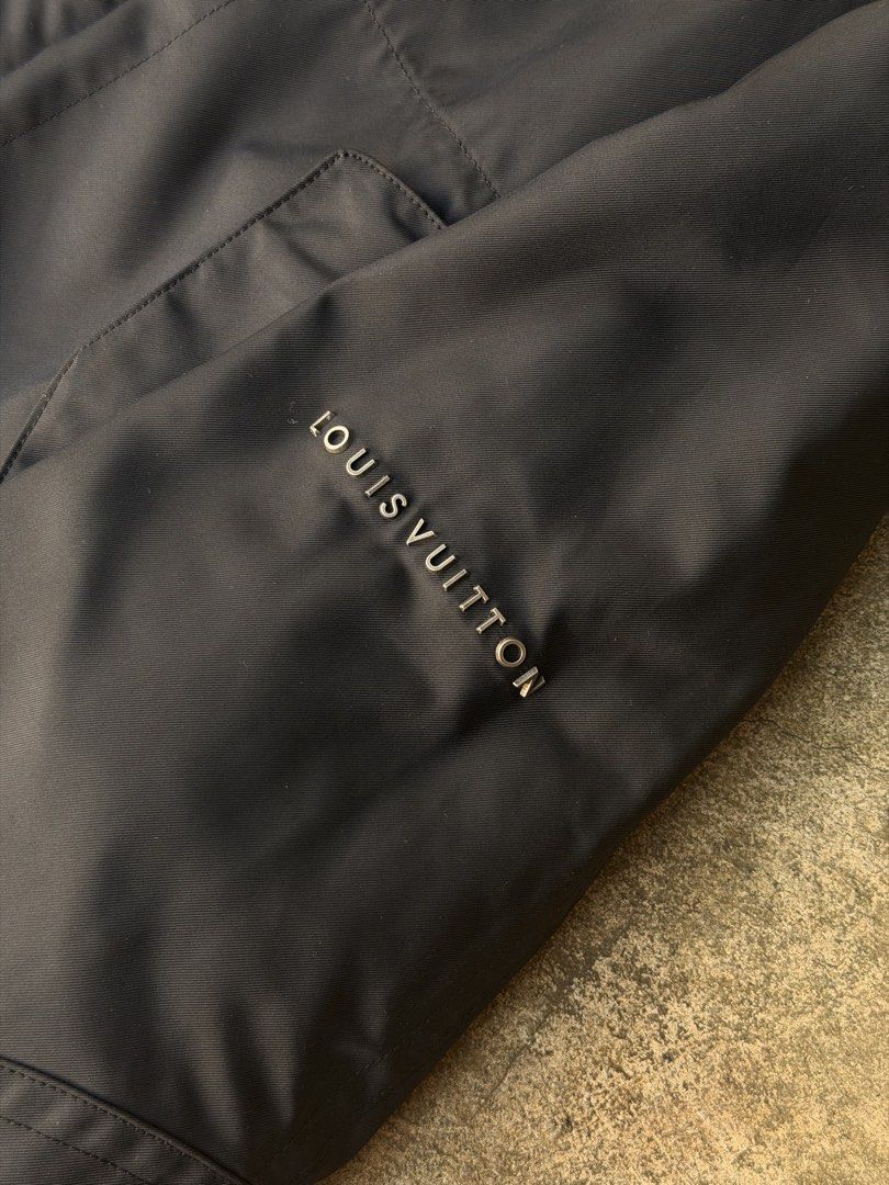 2010 Louis vuitton parka jacket (Category: Luxury Apparel) located in Cavite. Submitted by shiro_____. (Listing ID 1469473524, Image 2). Description: For sale🔥 2010 Louis vuitton parka jacket Size 44 fits medium Length 32 Width 22 Gently used Price 18500 Pm🗝️.