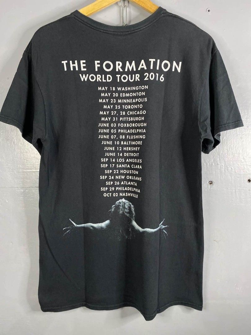 2016 Beyonce The Formation Tour (Category: Tshirts & Polo Shirts ) located in Cabuyao City. Submitted by junkthreads.finds (Listing ID 1469512088, Image 2). Description: Tag: Delta Pro Weight Dimes: 19.5x29.5 Issue(s): Hairlines/cracks Color may vary due to lightning..