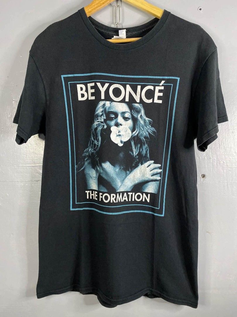 2016 Beyonce The Formation Tour (Category: Tshirts & Polo Shirts ) located in Cabuyao City. Submitted by junkthreads.finds (Listing ID 1469512088, Image 1). Description: Tag: Delta Pro Weight Dimes: 19.5x29.5 Issue(s): Hairlines/cracks Color may vary due to lightning..