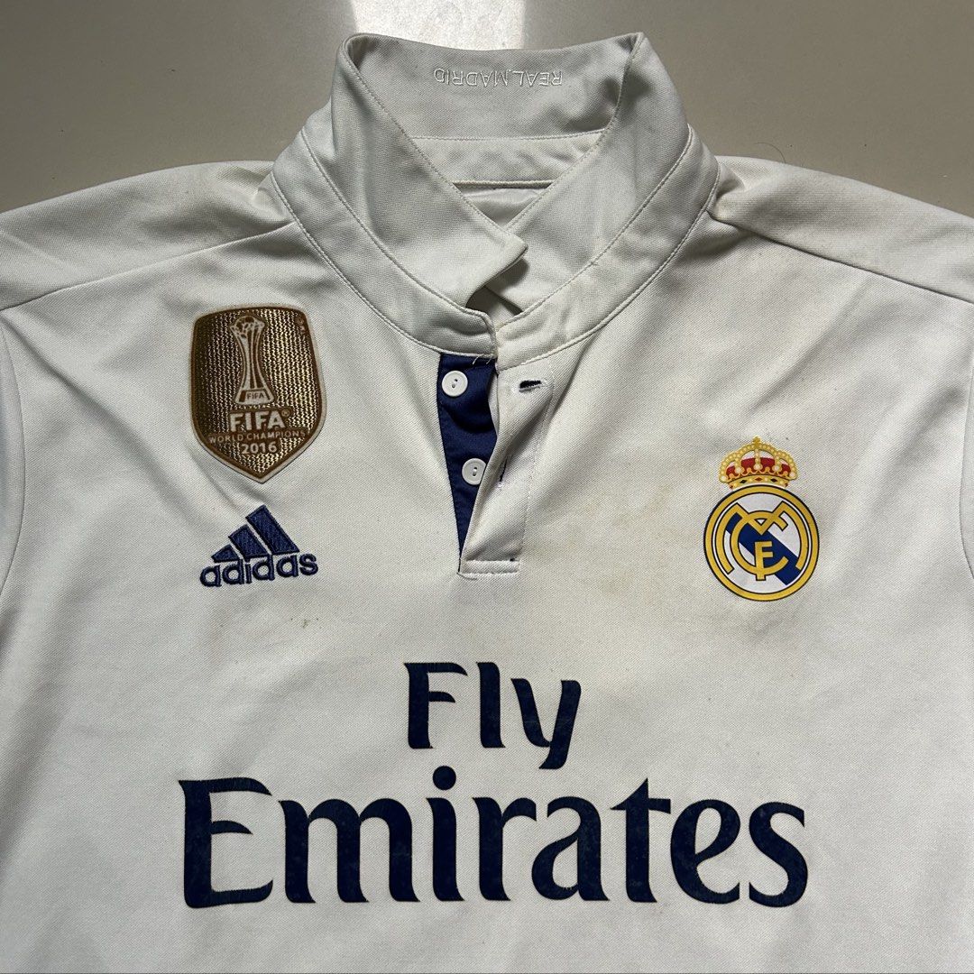 2016 Real Madrid Gareth Bale Long sleeves (Category: Tshirts & Polo Shirts ) located in Cebu City. Submitted by jeen.yuhs (Listing ID 1469438993, Image 3). Description: Adidas Size Large 22/28 Washable Stains only Excellent Condition overall .