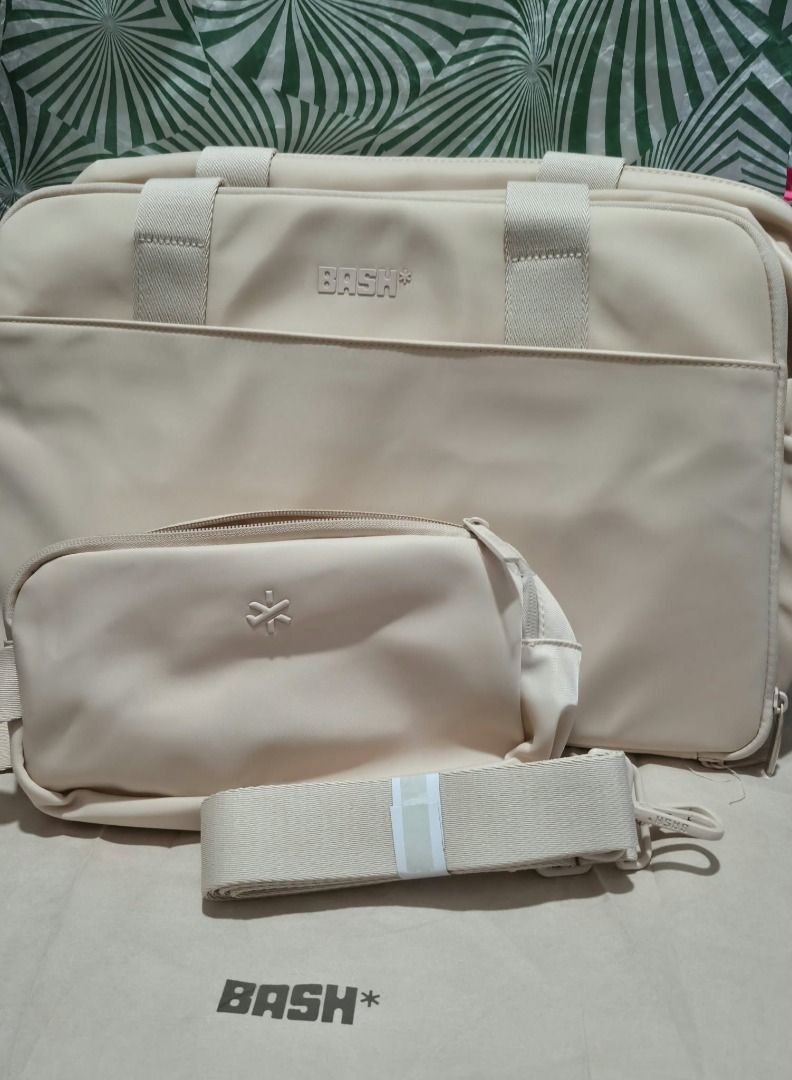 2026_Bash Mini Weekender Sakura (Category: Beach Bags) located in Pasig City. Submitted by love11shop2020 (Listing ID 1469498054, Image 2). Description: Bash Mini Weekender Sakura NO TO FAKE / DUPLICATE ITEMS +25.00 Add Paper Bag ✔️ORIGINAL ✔️BRANDNEW ✔️Limited Offer / limited Stocks Only 👍ready for pick up / on hand _ available 👍Location Pasig City 👍MOP Gcash / Maya / Gotyme / 👍CC Payment QRPH + 30.00 👍Feel FREE to Send Us DM -Direct Messag