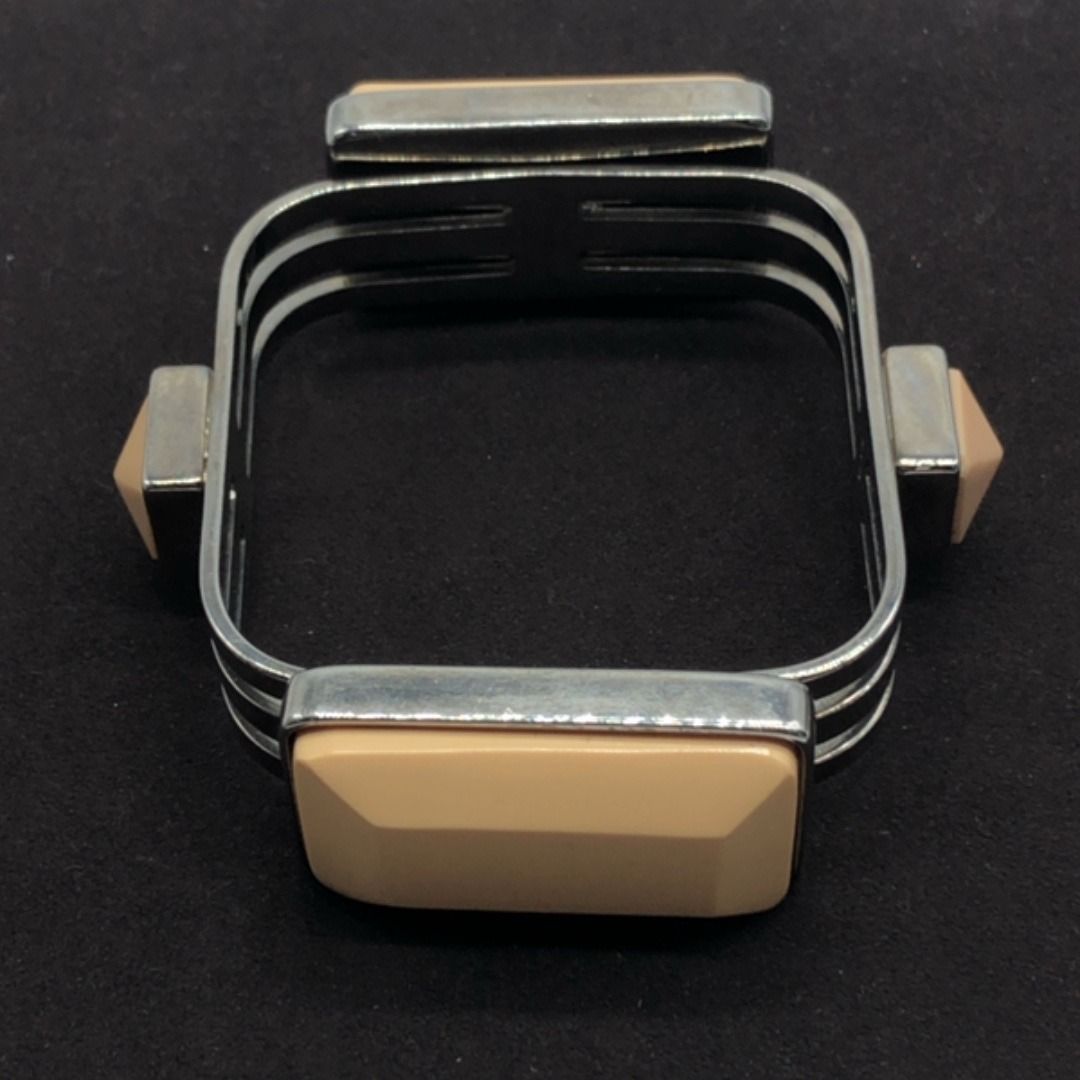 267010376 MARNI BANGLE SILVER-TONED STONE-ACCENTED CUFF BRACELET (Category: Bracelets) located in Taguig. Submitted by ecoring.ph (Listing ID 1469415837, Image 3). Description: ◆CONDITION: B ◆DESCRIPTIONS: (Other defects/info:) The body of the bangle is scratched, tarnished, and oxidized, has minimal dents, and shows signs of use. The fashion stone on the bangle is scratched and slightly discolored, has dents, and shows signs of use. ◆INCLUSIONS: