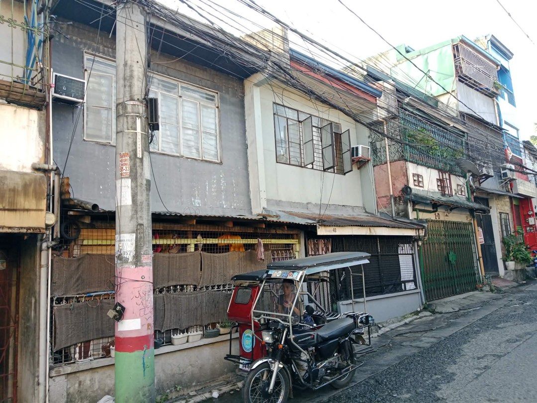 2 Apartment for Rush Sale (Category: Apartments & Condos) located in Rizal. Submitted by vivismuse (Listing ID 1469534564, Image 2). Description: located in Taytay Rizal near Sumulong Schook.