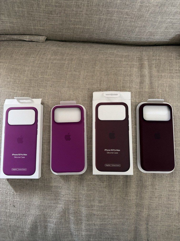 2 for 5k Brand New Authentic Apple Cases for iPhone 18 Pro Max (Category: Cases & Sleeves) located in Quezon City. Submitted by domstreet (Listing ID 1469434609, Image 1). Description: 2 cases for 5k! ( 2,500php each compared to OG price of 3,390php) 1 case only - 2990php Brand new and bought from Digital Walker & Power Mac Center RFS: want a different color.