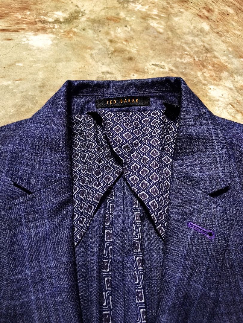 2 PCS TED Baker Navy Blue Suit Jacket/Coat (Category: Coats, Jackets and Outerwear) located in Tarlac. Submitted by jeremiah.curator.2026 (Listing ID 1469404537, Image 3). Description: - Brand/Model: Ted Baker Endurance Wool Blazer - Color/Pattern: Deep blue with a subtle check pattern - Size: 5 - Closure: Double button front with custom branded buttons and contrast stitching - Lining: Unique printed inner lining featuring a desert camel scene an