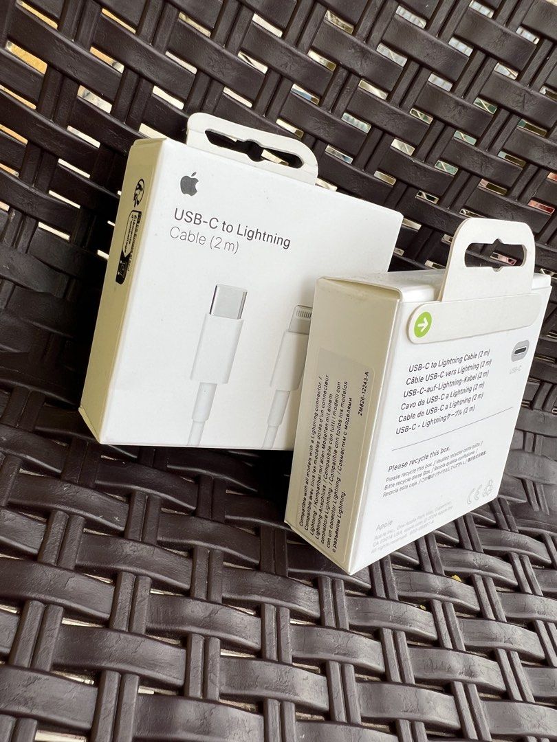 2M iPhone Lightning & Type-C Charging Cable (Category: Cables & Adaptors) located in Manila. Submitted by warm_jamin (Listing ID 1469552798, Image 2). Description: 2M iPhone Lightning & Type-C Charging Cable Upgrade your charging experience with a convenient 2-meter cable! Available in Lightning and Type-C options, ideal for everyday charging and compatible devices. ✅ 2M Long Cable ✅ Lightning & Type-C Available ✅ Onhand Items ✅ Ready for Deliver