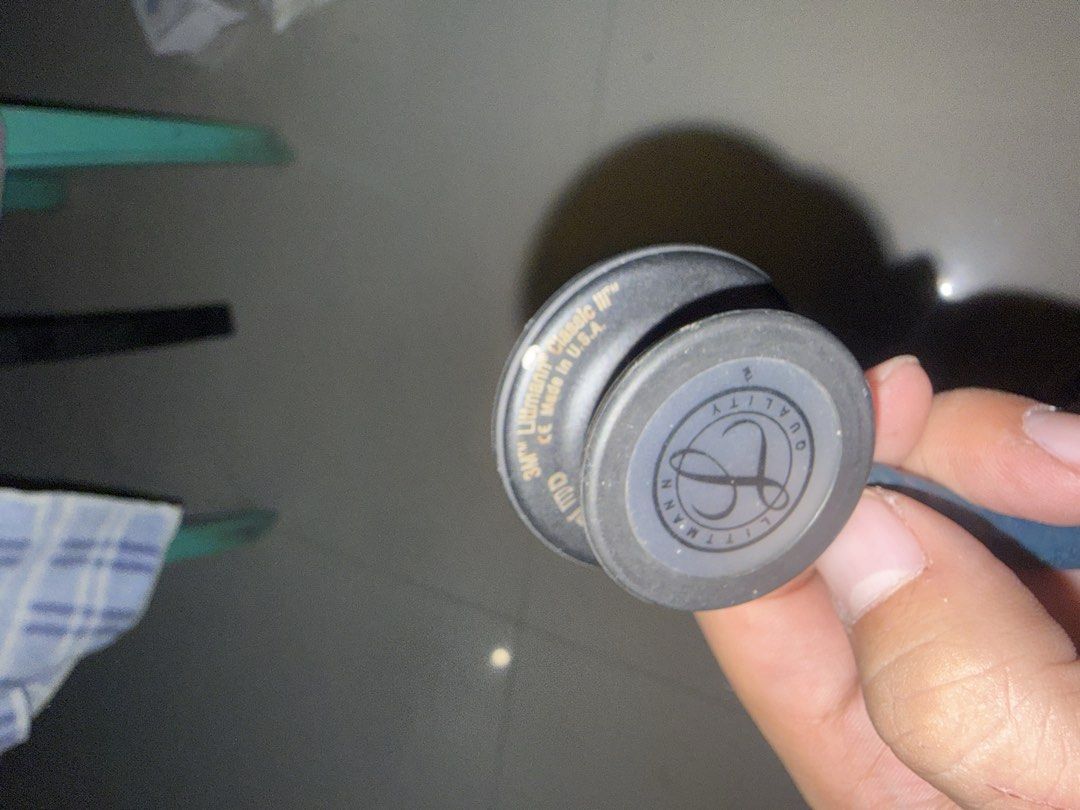 3M Littmann Classic III (Category: Medical Supplies & Tools) located in Santa. Submitted by justinjallen (Listing ID 1469394759, Image 3). Description: good as new orig.