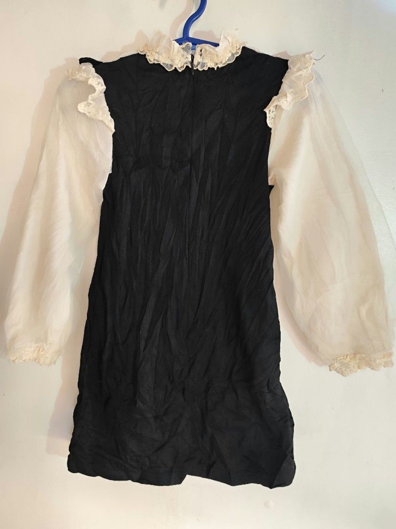 (4-7) DRESS (Category: Babies & Kids Fashion) located in Paranaque City. Submitted by closetbykimkirsten (Listing ID 1469470248, Image 2). Description: ✨𝗗𝗥𝗘𝗦𝗦✨ 🌻𝐂𝐨𝐧𝐝𝐢𝐭𝐢𝐨𝐧: Like New ⚡𝐖𝐨𝐫𝐤𝐢𝐧𝐠 𝐙𝐢𝐩𝐩𝐞𝐫 🌸𝐒𝐢𝐳𝐞: 4 to 7yrs old 🔅𝐈𝐧𝐜𝐡: L-23 & half / W-10 & half 💸𝐌𝐢𝐧𝐞: P150 🔺All Items are PRELOVED in good condition. 🔺Please do manage your expectations. 🔺WASH before USE‼️ 🔺BUY at your own RISK‼️ ❌NO RETURN, NO EX