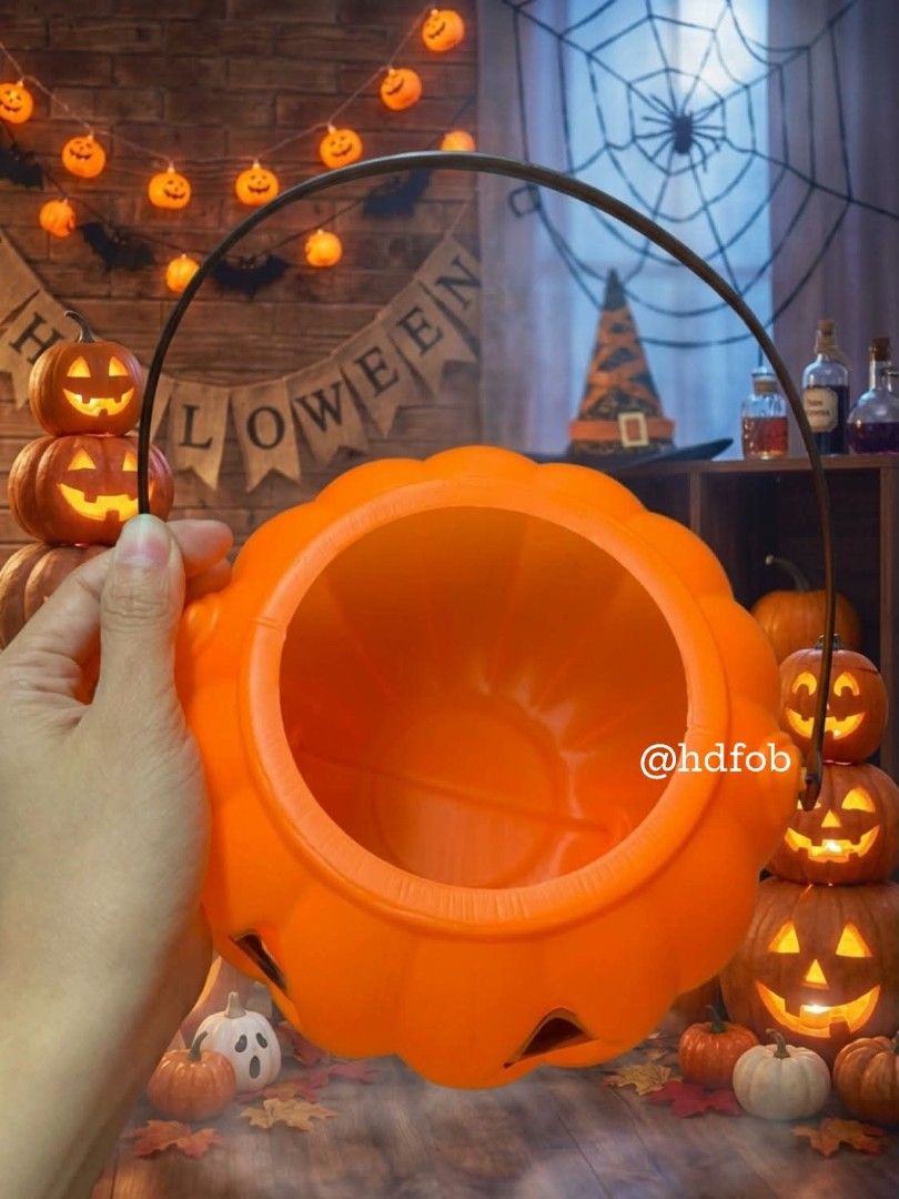 5inches Pumpkin Bucket (Category: Kids Toys) located in Manila. Submitted by yzlshop (Listing ID 1469460236, Image 2). Description: .