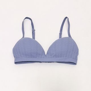 (Category: ) located in . Submitted by k_intimates (Listing ID 1469557918, Image 1). Description: .
