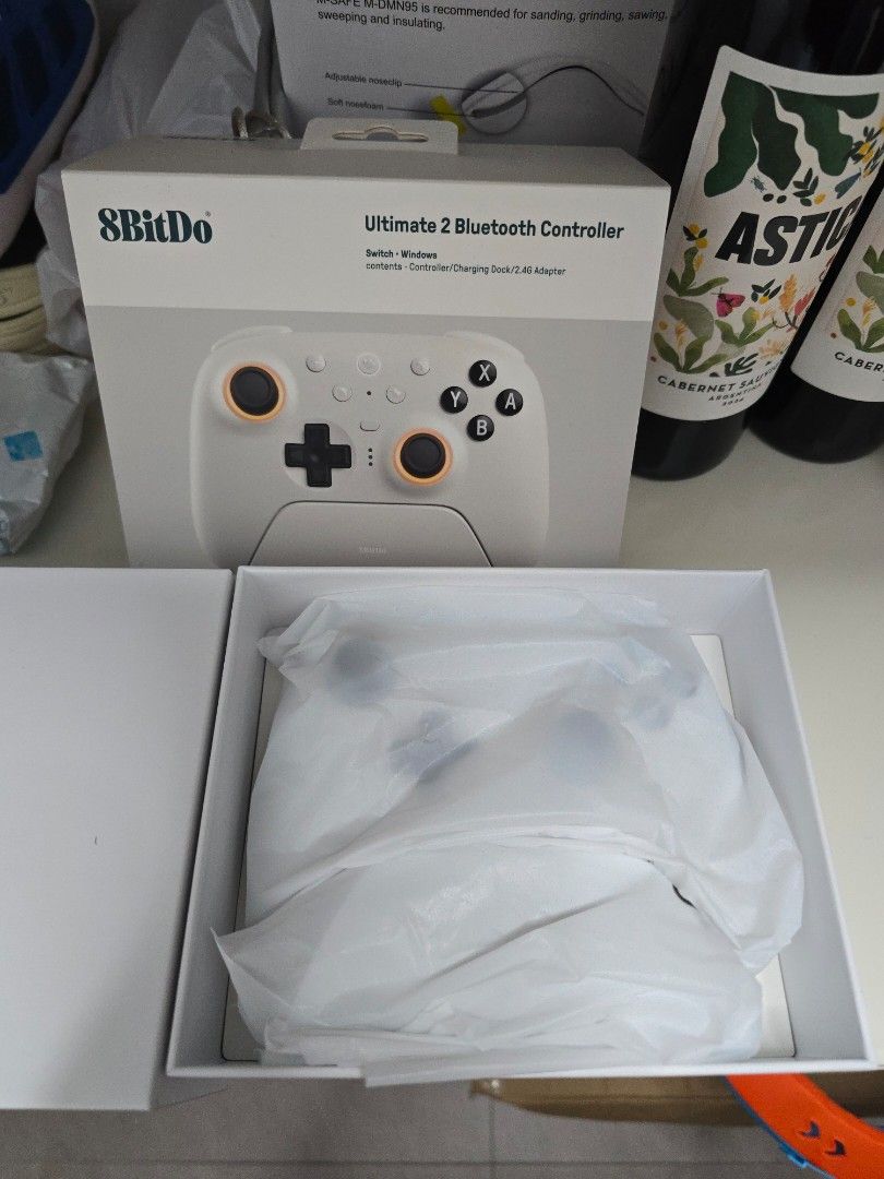 8BitDo Ultimate 2 Bluetooth Controller for Switch / Windows (Category: Controllers) located in Singapore. Submitted by jeremiajemima (Listing ID 1469527397, Image 2). Description: - Model: 8BitDo Ultimate 2 Bluetooth Controller (White) - Compatibility: Nintendo Switch, Switch 2 and Windows PC. Able to connect to iPad, phone etc. - Condition: Used once, after that kept back in box - Includes: controller and charging dock.