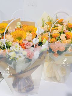 （分類：）位於 。 由 aavya_florist 提交（商品編號 1469478960，圖片 1）。簡介： 。