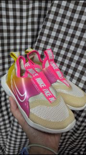 （分類：）位於 。 由 sold.by.me 提交（商品編號 1469464606，圖片 1）。簡介： 。