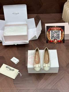 (Category: ) located in . Submitted by shoes.locker (Listing ID 1469528560, Image 1). Description: .