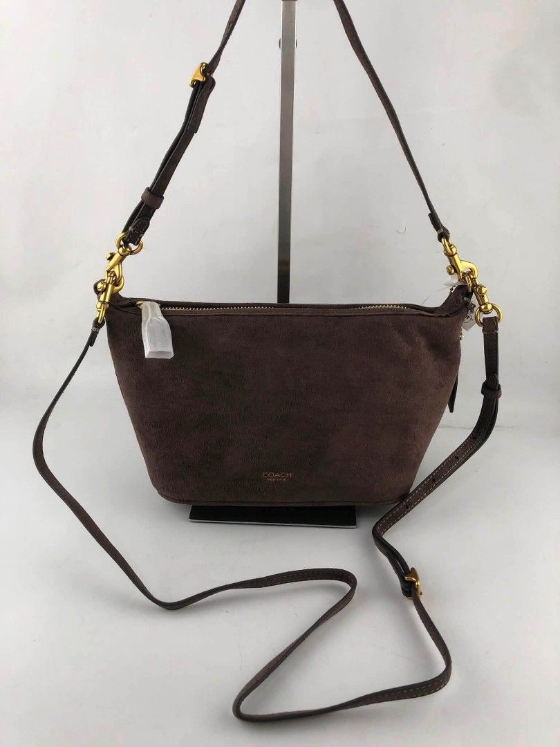 ☘️ Demi Crossbody Bag (Category: Cross-body Bags) located in Manila. Submitted by shan_kenz (Listing ID 1469567632, Image 3). Description: ☘️ Demi Crossbody Bag L: 10.0" H: 5.5" W: 4.0" P2,000 Actual Photo Plus SF.