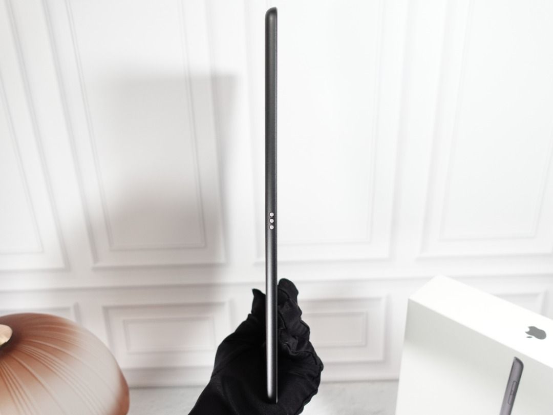 iPad 9th Gen WiFi+Cellular 256GB Space Gray, Mobile Phones & Gadgets ...