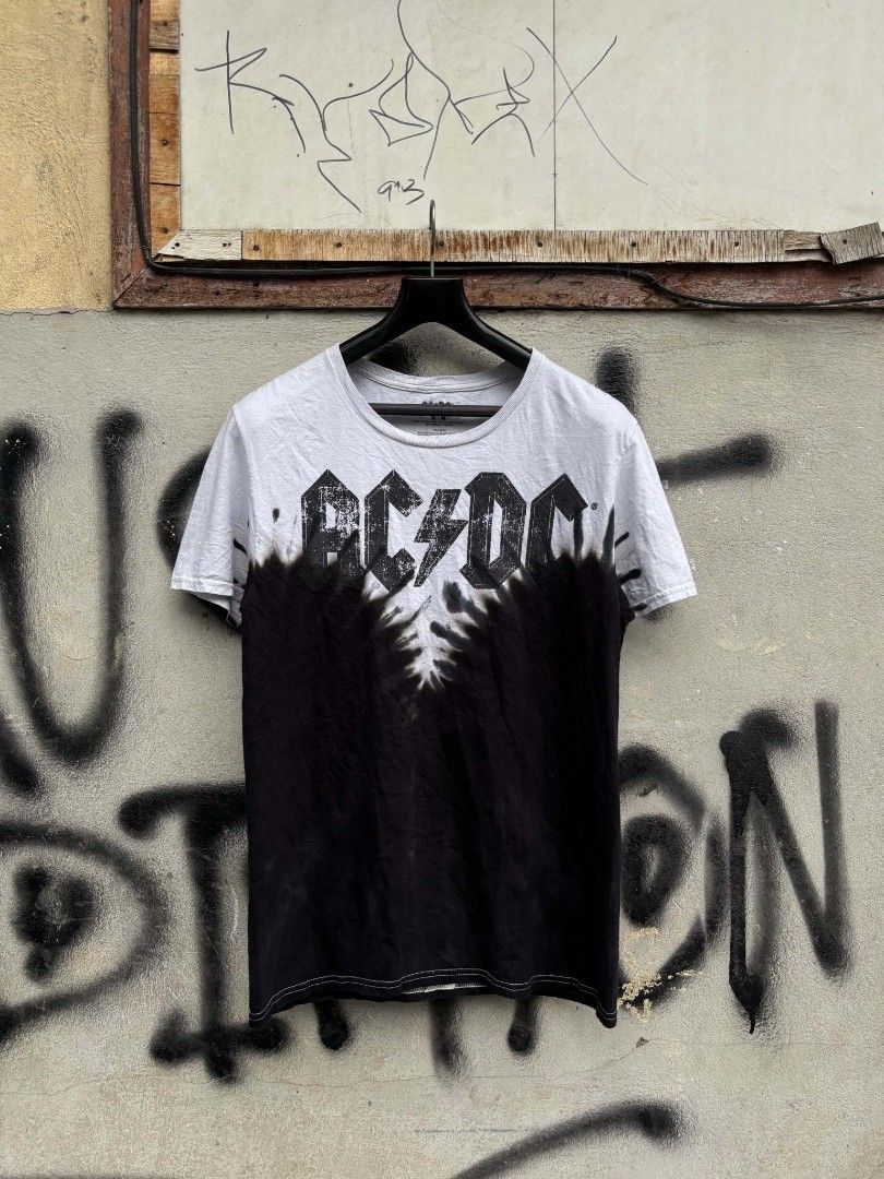 AC/DC Tie-Dye Shirt (Category: Tshirts & Polo Shirts ) located in Iligan City. Submitted by kon_thrift (Listing ID 1469396104, Image 1). Description: Size on tag: Medium Dimensions: W-20 / L-27 Condition: Excellent Color rate: 9.5/10 -Minimal pinhole Mine: ₱399 + (sf) Loc: Iligan City, Mindanao. (CAN SHIP NATIONWIDE)✈️🇵🇭.