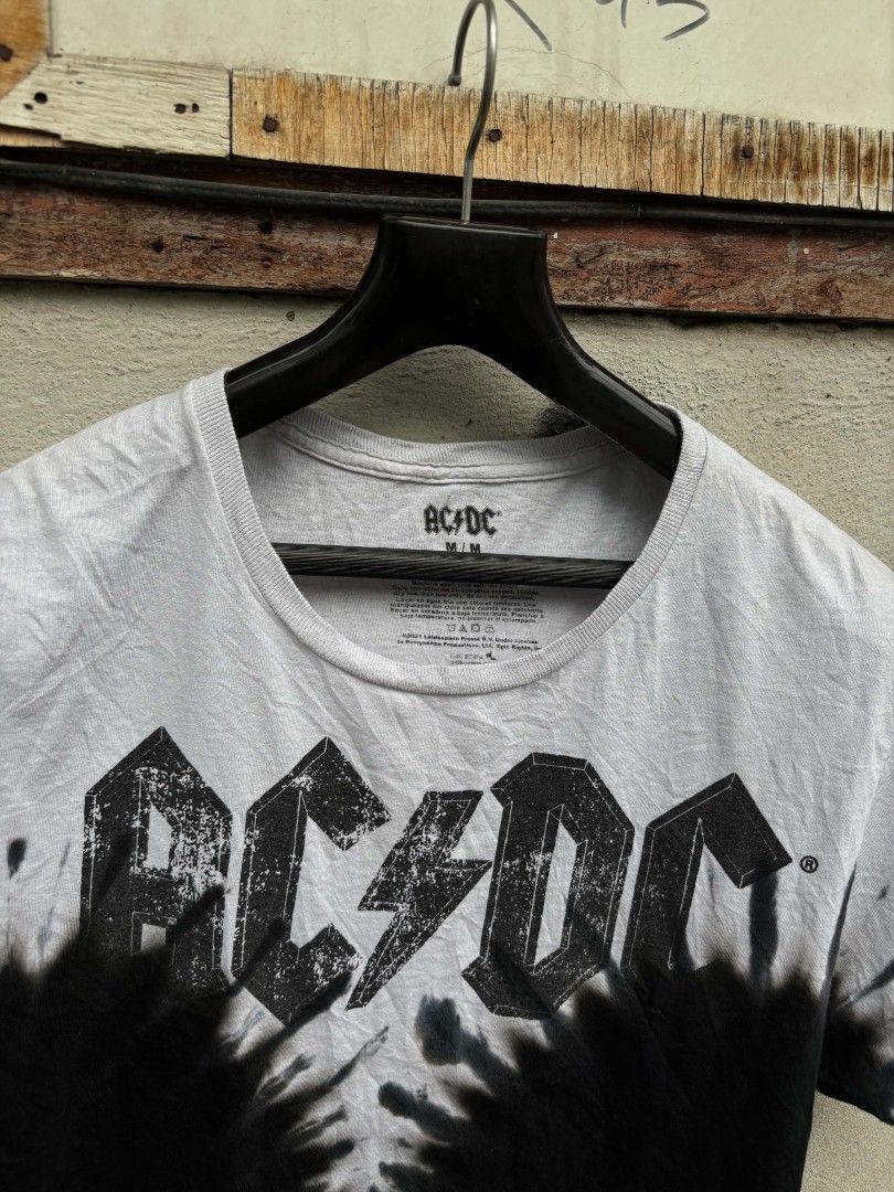 AC/DC Tie-Dye Shirt (Category: Tshirts & Polo Shirts ) located in Iligan City. Submitted by kon_thrift (Listing ID 1469396104, Image 3). Description: Size on tag: Medium Dimensions: W-20 / L-27 Condition: Excellent Color rate: 9.5/10 -Minimal pinhole Mine: ₱399 + (sf) Loc: Iligan City, Mindanao. (CAN SHIP NATIONWIDE)✈️🇵🇭.