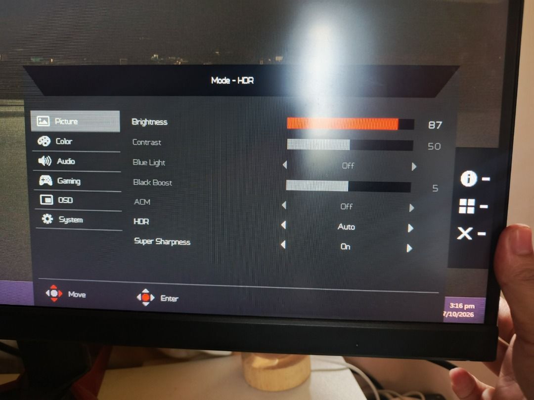 Acer Gaming Monitor (Category: Monitor Screens) located in Caloocan City. Submitted by oddphoenix.b81bbe (Listing ID 1469419792, Image 3). Description: ACER VG270 Specs : • Screen Size: 27 inches (Flat display) • Panel Type: IPS (In-Plane Switching) — nagbibigay ng magandang kulay at malawak na viewing angles • Resolution: Full HD 1920 x 1080 pixels (16:9 aspect ratio) • Brightness: 250 nits (cd/m²) • Contrast Ratio: 1,000:1 (Native) • Viewing An