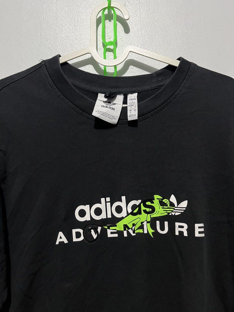 Adidas adventure (Category: Activewear) located in Cebu City. Submitted by thrift.sht (Listing ID 1469446937, Image 2). Description: Adidas adventure Size: medium fit to large 19x28 Excellent condition No issue Color rate:9/10.
