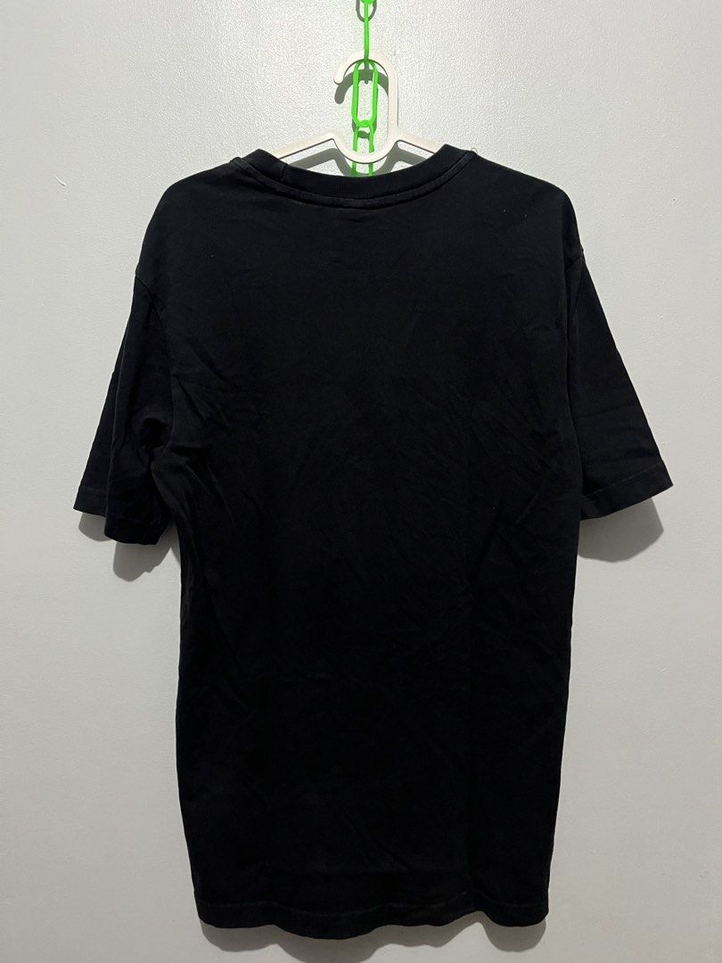 Adidas adventure (Category: Activewear) located in Cebu City. Submitted by thrift.sht (Listing ID 1469446937, Image 3). Description: Adidas adventure Size: medium fit to large 19x28 Excellent condition No issue Color rate:9/10.