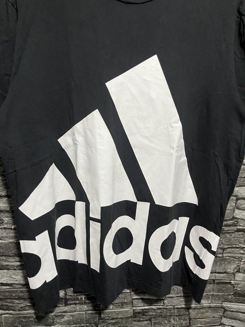 Adidas Big Logo Shirt (Category: Tshirts & Polo Shirts ) located in Manila. Submitted by flex_curation (Listing ID 1469444895, Image 2). Description: 22x26 IN VERY GOOD CONDITION BACOOR CAVITE LOC.