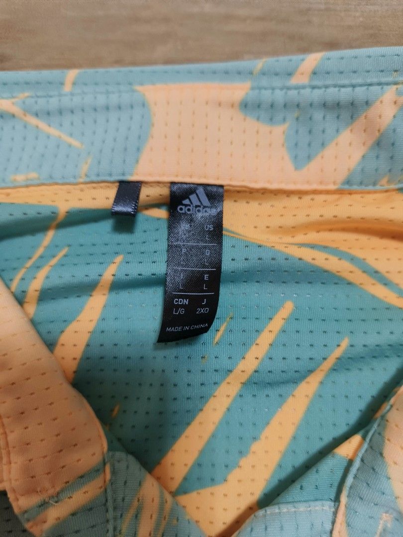 Adidas dri fit polo shirt (Category: Tshirts & Polo Shirts ) located in Siniloan. Submitted by talktotheroses (Listing ID 1469424351, Image 3). Description: like new no issue.