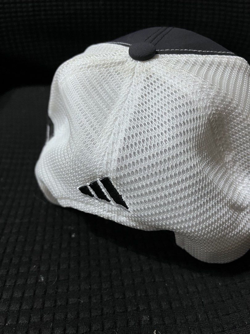 Adidas flames net cap (Category: Caps & Hats) located in Angeles City. Submitted by ursenpaiu__ (Listing ID 1469538975, Image 2). Description: .
