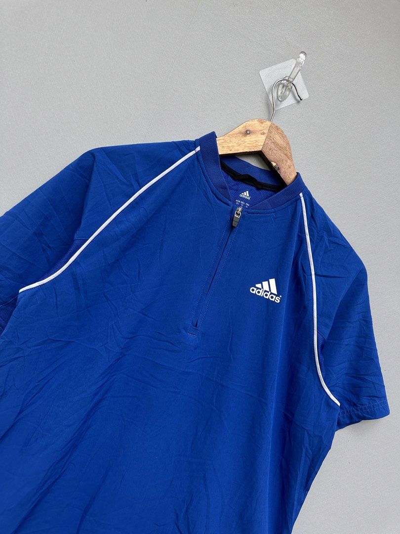 ADIDAS HALF ZIP (Category: Tshirts & Polo Shirts ) located in Bais. Submitted by gdrip (Listing ID 1469450910, Image 2). Description: ADIDAS DRIFIT Size XL on tag Medium Fit Dimension 21/26 9.5 Condition No Issue.