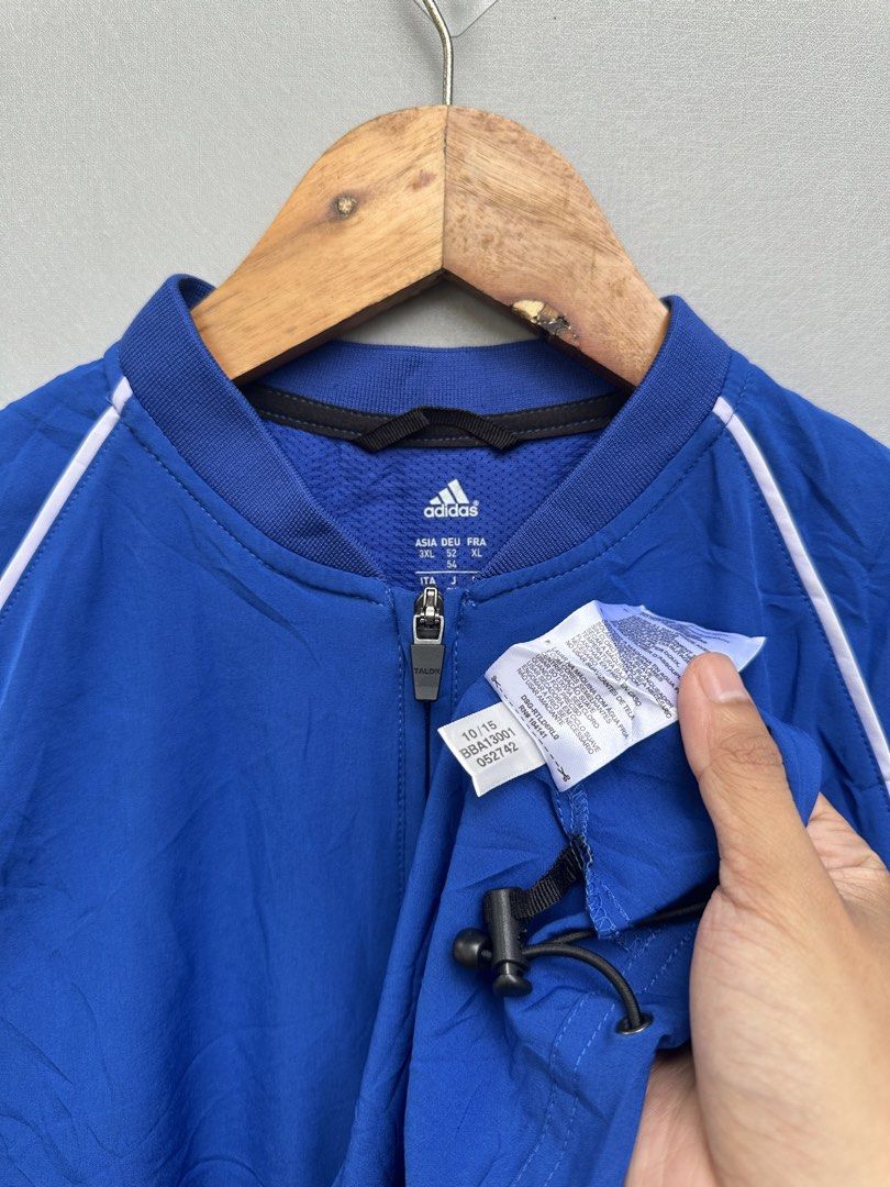 ADIDAS HALF ZIP (Category: Tshirts & Polo Shirts ) located in Bais. Submitted by gdrip (Listing ID 1469450910, Image 3). Description: ADIDAS DRIFIT Size XL on tag Medium Fit Dimension 21/26 9.5 Condition No Issue.