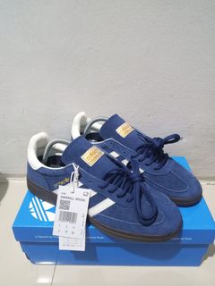 (Kategori: ) berada di . Dikirim oleh mansour.ctlg (ID iklan 1469414460, Gambar 1). Deskripsi: .