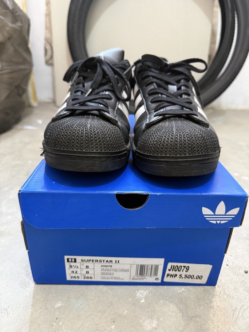 Adidas Superstar II (Category: Sneakers) located in Manila. Submitted by kieldoer (Listing ID 1469425951, Image 2). Description: Size: US 8.5 / UK 8 / EU 42 Not thrifted, bought in Adidas app Check pics nalang for details 1999 📍Lancaster Imus .
