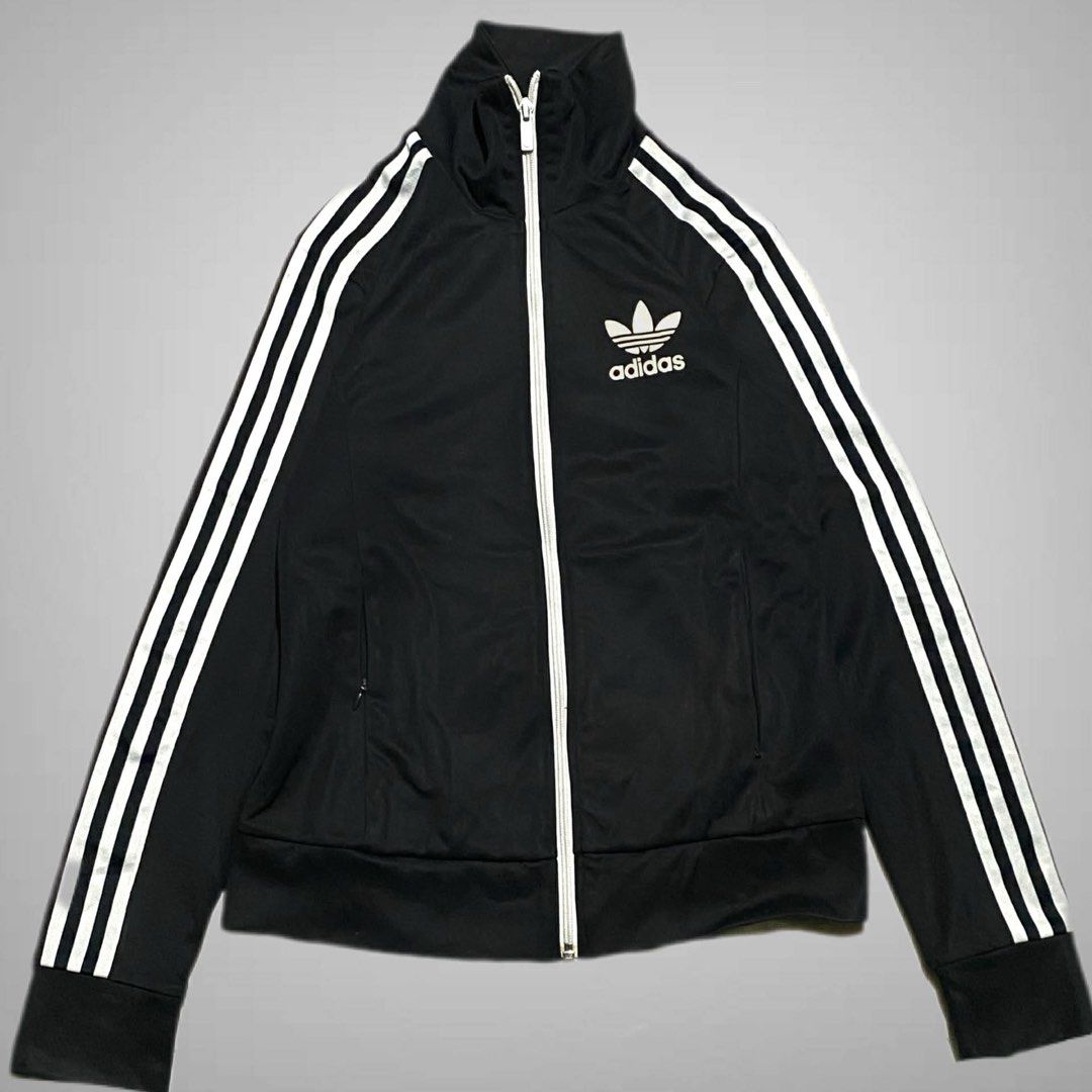 Adidas Track Jacket XS (Category: Coats, Jackets and Outerwear) located in Mabalacat. Submitted by stellargarments (Listing ID 1469427692, Image 1). Description: Length : 25 Width : 18 Condition : 9/10 GANDA NG DETAILS! SNAKE INNER MEDJ MAKAPAL LOGO WITH 3 LINES EMBROIDERED COMPLETE TAGS WITH 2 ZIPPERED POCKETS ANGAS NG INNER! SUPER NICE & KINIS! VERY COMFY & SMOOTH ON SKIN SLIGHT DISCOLORATION CHECK LAST SLIDE DUN LANG PO HINDI PANSININ 🥰 NEED 