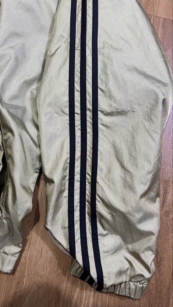 Adidas vintage 1990s Fullzip Windbreaker Jacket (Category: Coats, Jackets and Outerwear) located in Porac. Submitted by macky.ron (Listing ID 1469445388, Image 3). Description: Length:30 Width: 21.5 Condition: 9.9/10 Color rate: 9.9/10 Issue (s): None Complete Tags.