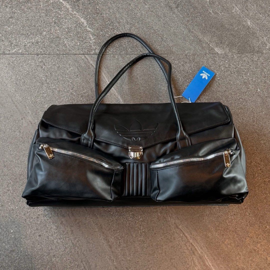 ADIDAS Y2K DUFFLEBAG (Category: Briefcases) located in Manila. Submitted by hotlinebling_co. (Listing ID 1469454170, Image 1). Description: .