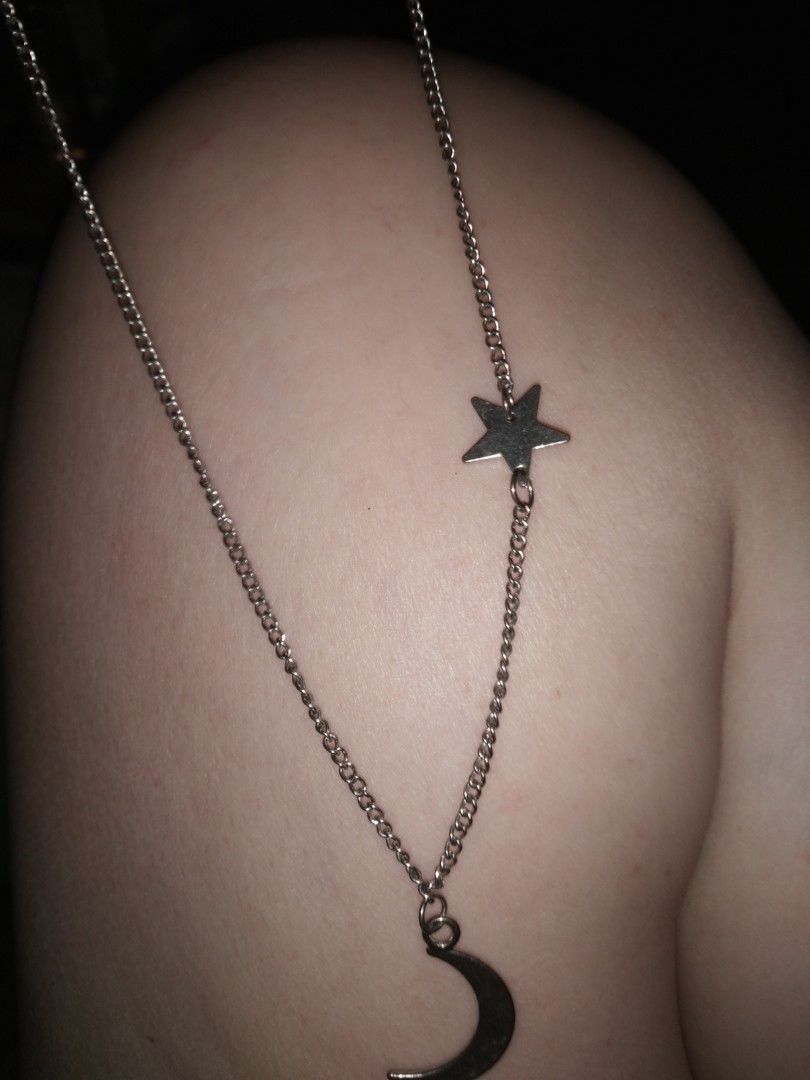 Adjustable moon star necklace non tarnish (Category: Necklaces) located in Quezon City. Submitted by eidorableshop (Listing ID 1469507387, Image 1). Description: .