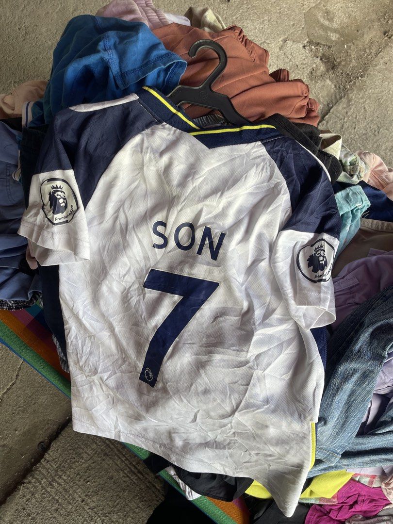 AIA NIKE FB JERSEY (Category: Babies & Kids Fashion) located in Pasay City. Submitted by jam.tr1ft (Listing ID 1469474359, Image 2). Description: for kids asnew.