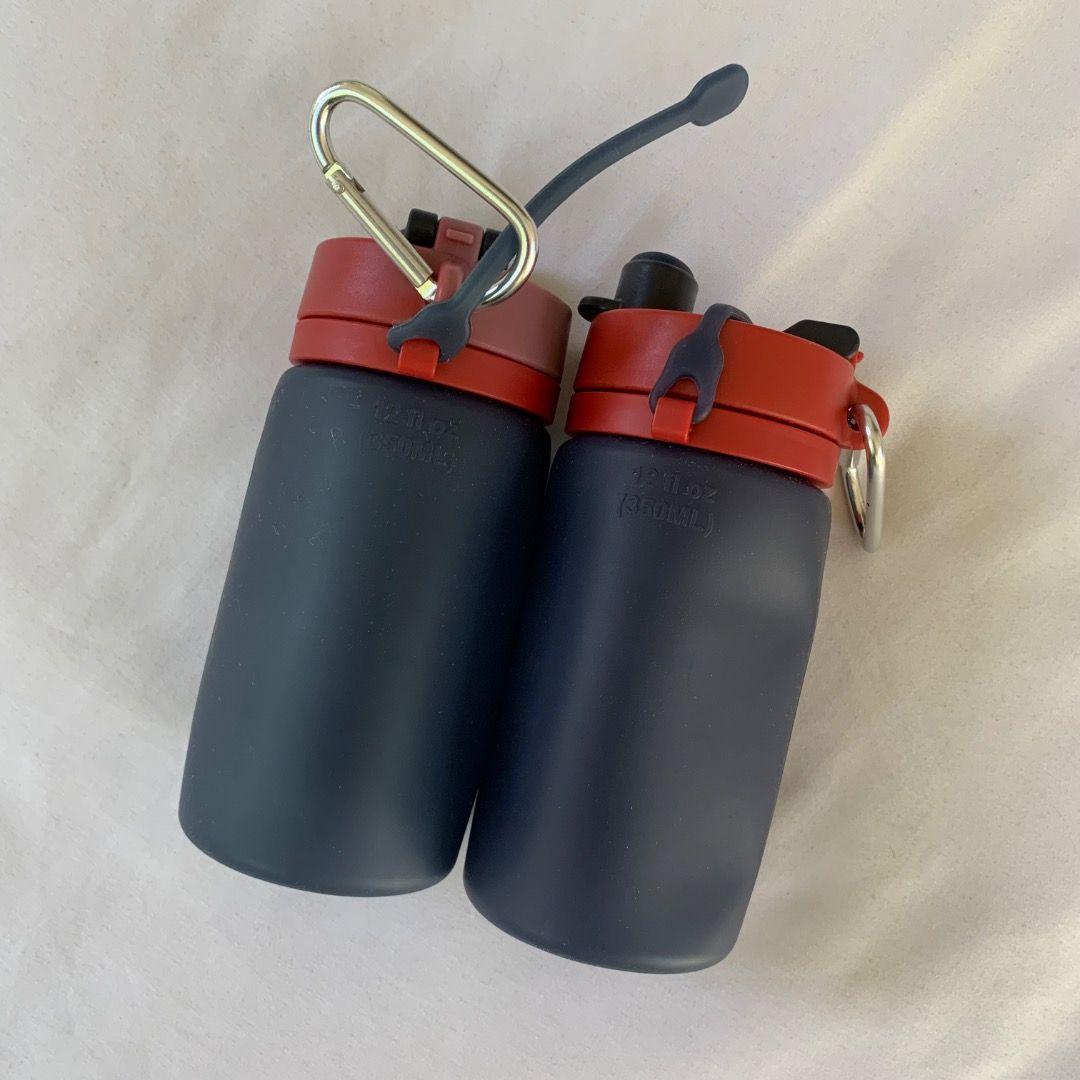 Aigle Compact Rolling Silicone Bottle (Category: Hiking & Camping) located in Mendez-Nunez. Submitted by anikkoyan (Listing ID 1469506562, Image 2). Description: Aigle Compact Rolling Silicone Bottle - kupas kulay ng isang bote 599 + sf.
