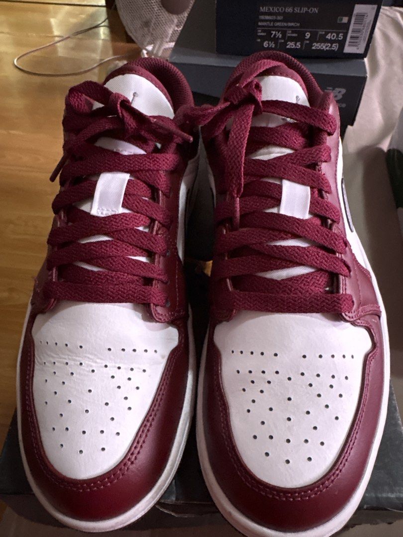 Air Jordan 1 low (Category: Sneakers) located in Binan City. Submitted by dabiescloset (Listing ID 1469415509, Image 1). Description: Air jordan 1 low size US 8 UK 7 cm 26. Bought in singapore on a trip. Rfs want to declutter and buy something else. Seller will shoulder shipping. Used 2-3x only good as new no bag smell.