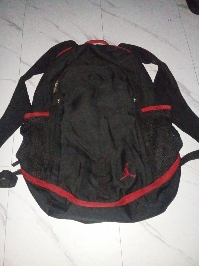 Air Jordan Red Embroided Logo Backpack Original (Category: Backpacks) located in Manila. Submitted by christoph17 (Listing ID 1469543982, Image 1). Description: great condition original big size.