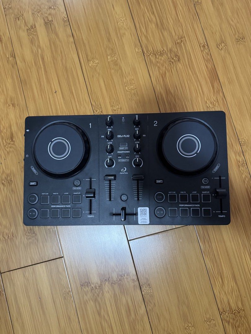 AlphaTheta DDJ-FLX2 DJ Controller (Category: Music Accessories) located in Malabon City. Submitted by tyrone8683 (Listing ID 1469547091, Image 3). Description: - Model: AlphaTheta DDJ-FLX2 (Matte Black) -RFS: don't know how to use it and have no time to learn. slightly used..
