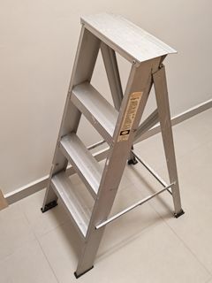 Aluminium 5-Step Folding Ladder with Platform, Furniture & Home Living ...