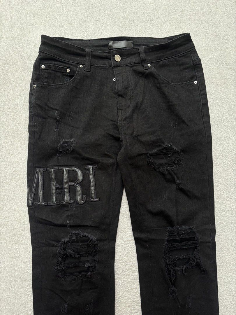 Amiri Distressed Jeans (Category: Jeans) located in Baguio. Submitted by thecollector2600 (Listing ID 1469412099, Image 2). Description: Waist-28” Length-40”.