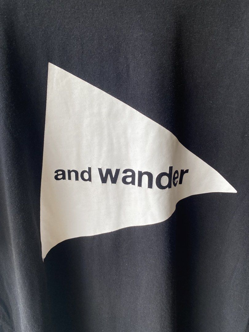 And Wander - Big Logo Tee (Category: Tshirts & Polo Shirts ) located in Puerto Princesa. Submitted by something___. (Listing ID 1469445794, Image 3). Description: And Wander - Big Logo Tee Tagged Size: Large Length: 28.5 Width: 23.2 Condition: Excellent Color rate: 9 Flaws: Lightly used .